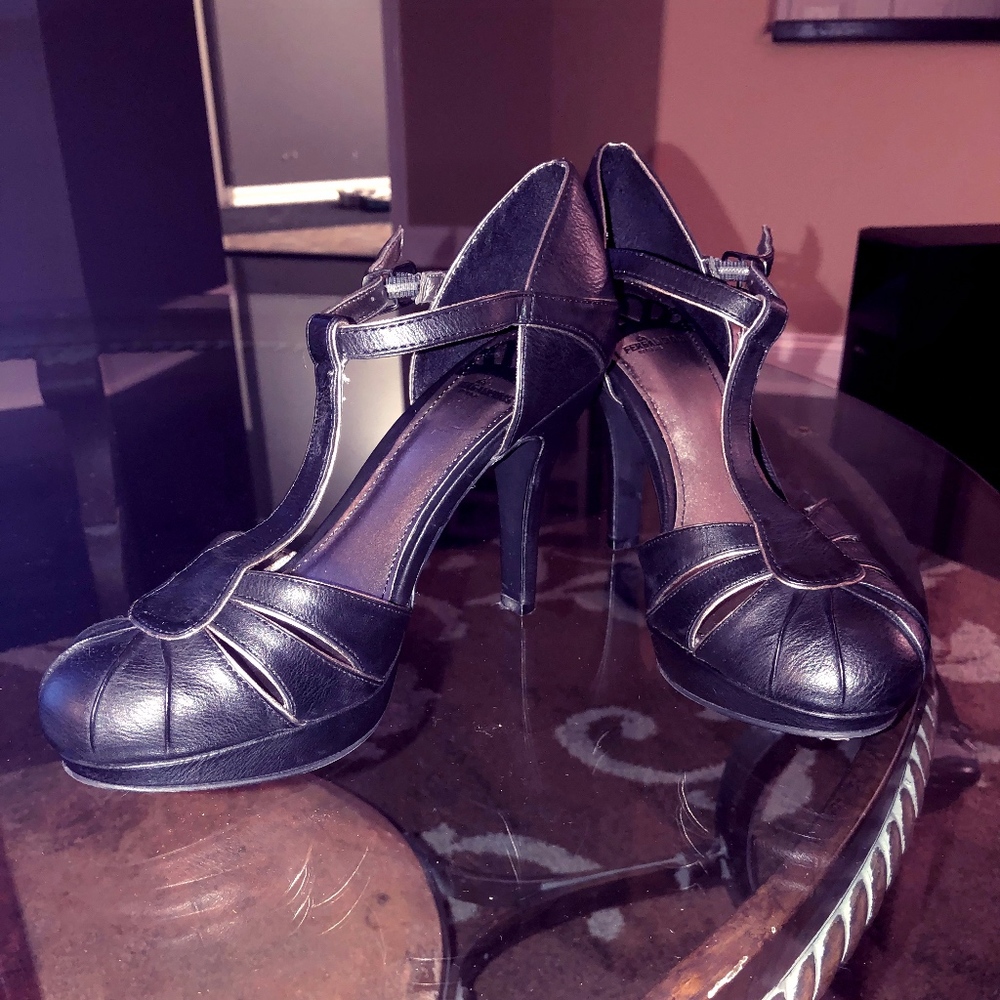 Fergalicious Heels Black